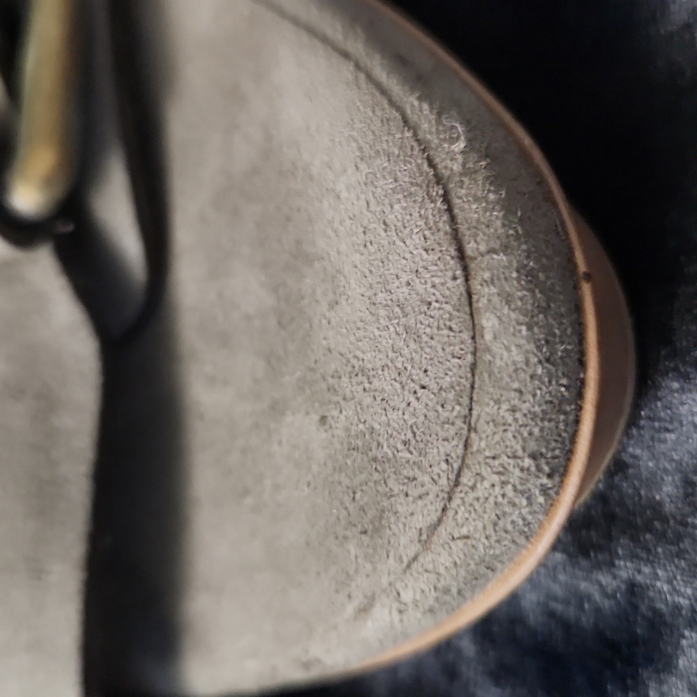 CLEARANCE SALE! Steller McCartney Suede Heels - Picture 14 of 14